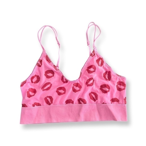 Urban Outfitters Other - 3 for $22🔥NWOT Urban Outfitters Out from Under pink bralette red lips size M